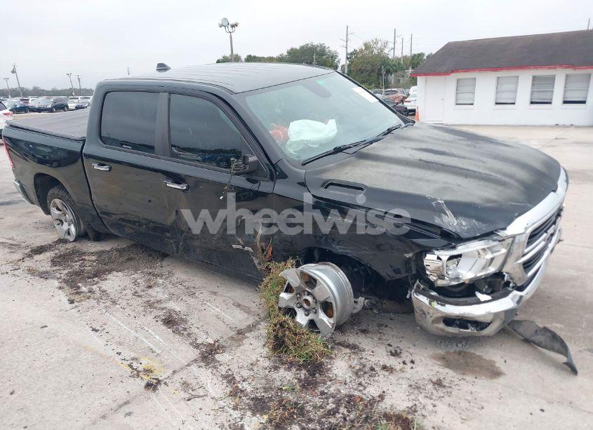 2019 Ram 1500 BIG HORN/LONE STAR 4X2 5'7 BOX (VIN 1C6RREFT2KN801229) main photo