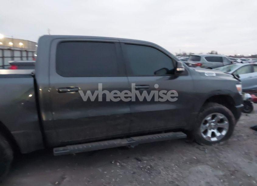 Photo 13 of 2019 Ram 1500 (VIN 1C6RREFT2KN893992)