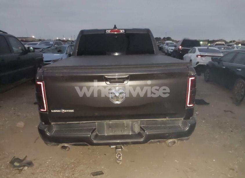Photo 16 of 2019 Ram 1500 (VIN 1C6RREFT2KN893992)