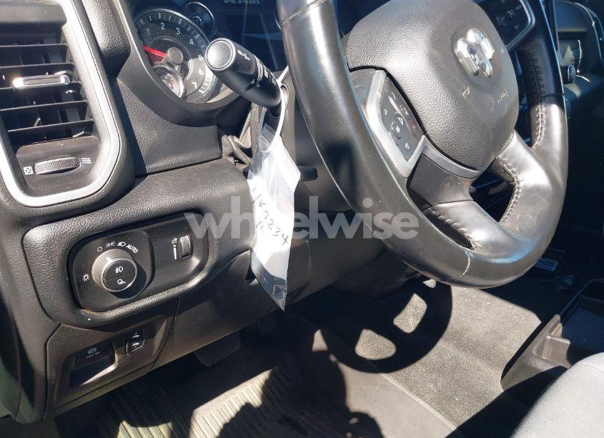 Photo 18 of 2021 Ram 1500 BIG HORN 4X2 5'7 BOX (VIN 1C6RREFT2MN816073)