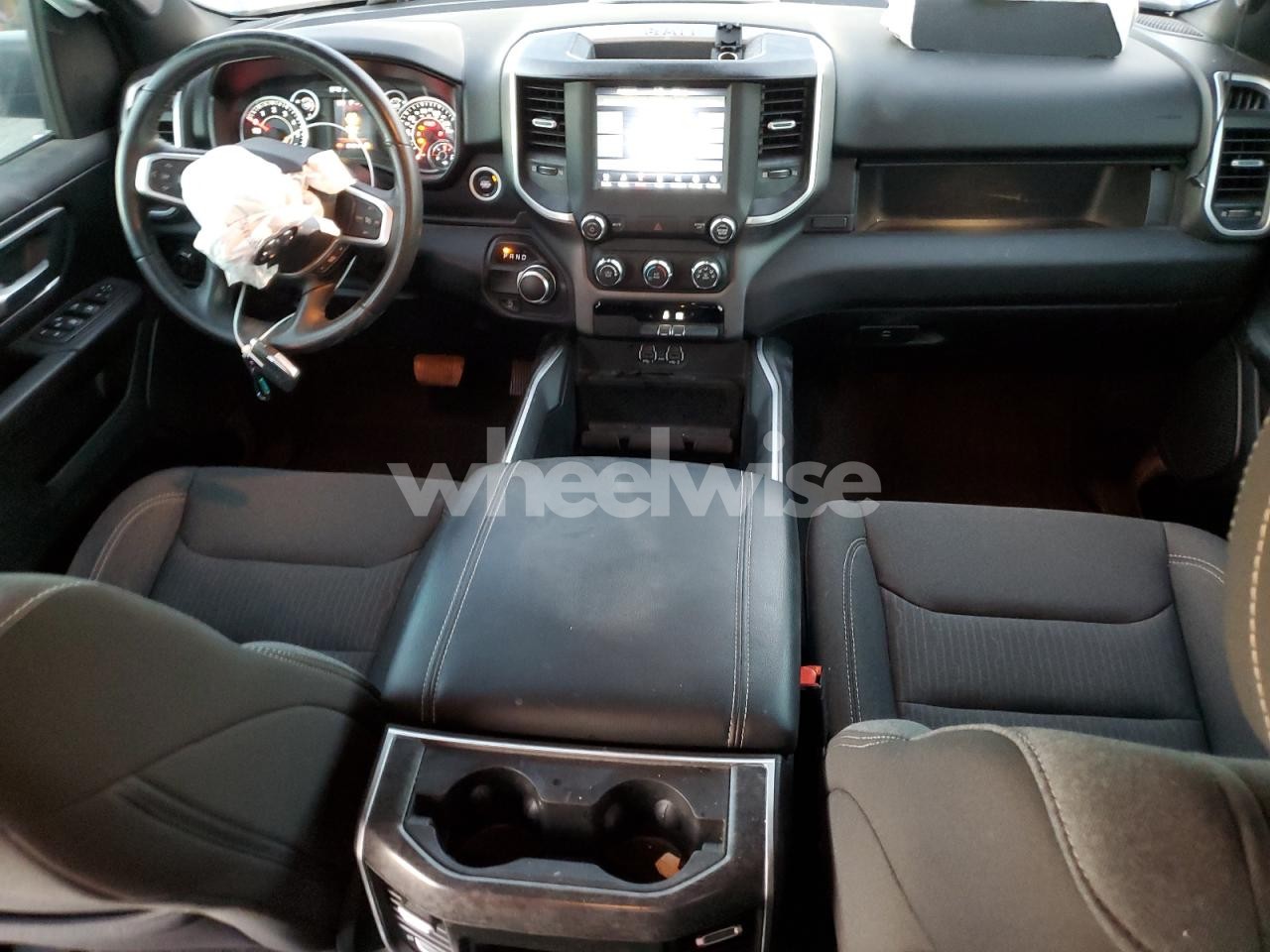 Photo 8 of 2021 RAM 1500 BIG HORN/LONE STAR (VIN 1C6RREFT3MN753288)