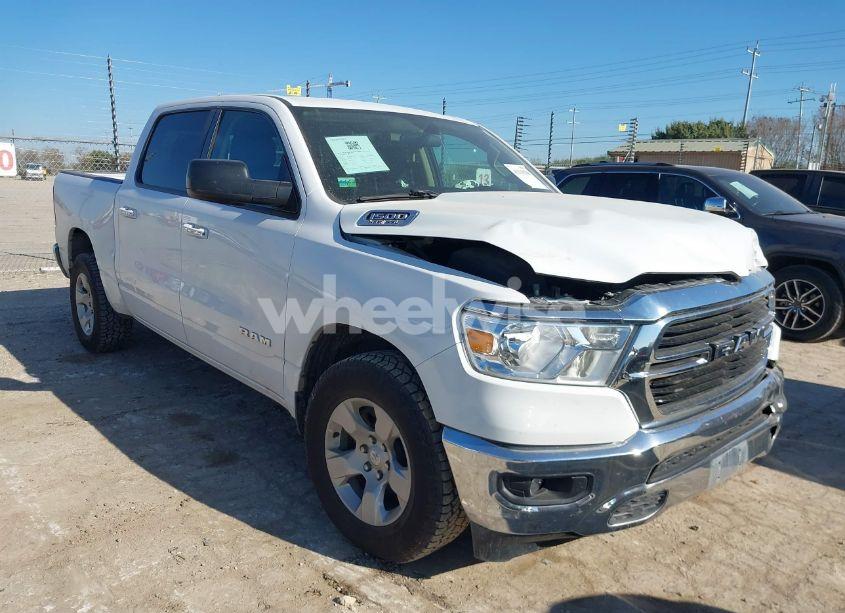 2019 Ram 1500 BIG HORN/LONE STAR 4X2 5'7 BOX (VIN 1C6RREFT4KN683989) main photo