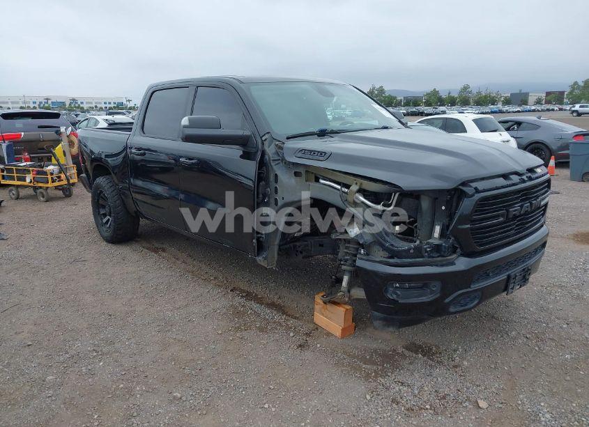 2019 Ram 1500 BIG HORN/LONE STAR 4X2 5'7 BOX (VIN 1C6RREFT4KN769609) main photo