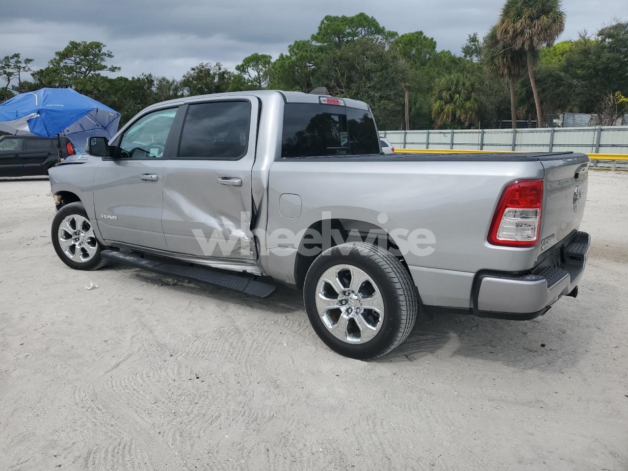 Photo 2 of 2024 RAM 1500 BIG HORN/LONE STAR (VIN 1C6RREFT4RN179128)