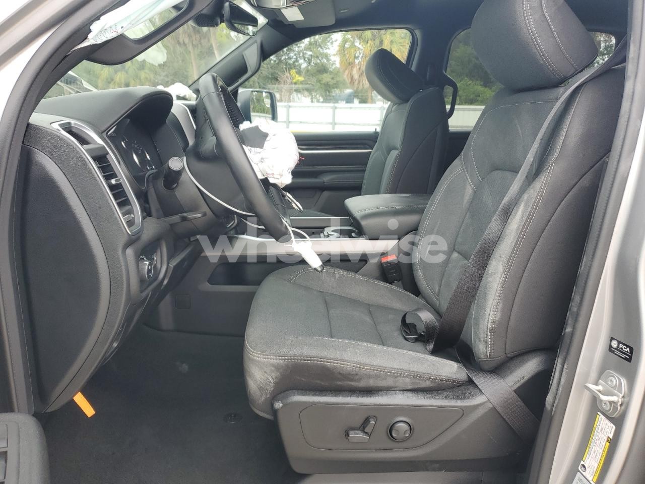 Photo 7 of 2024 RAM 1500 BIG HORN/LONE STAR (VIN 1C6RREFT4RN179128)