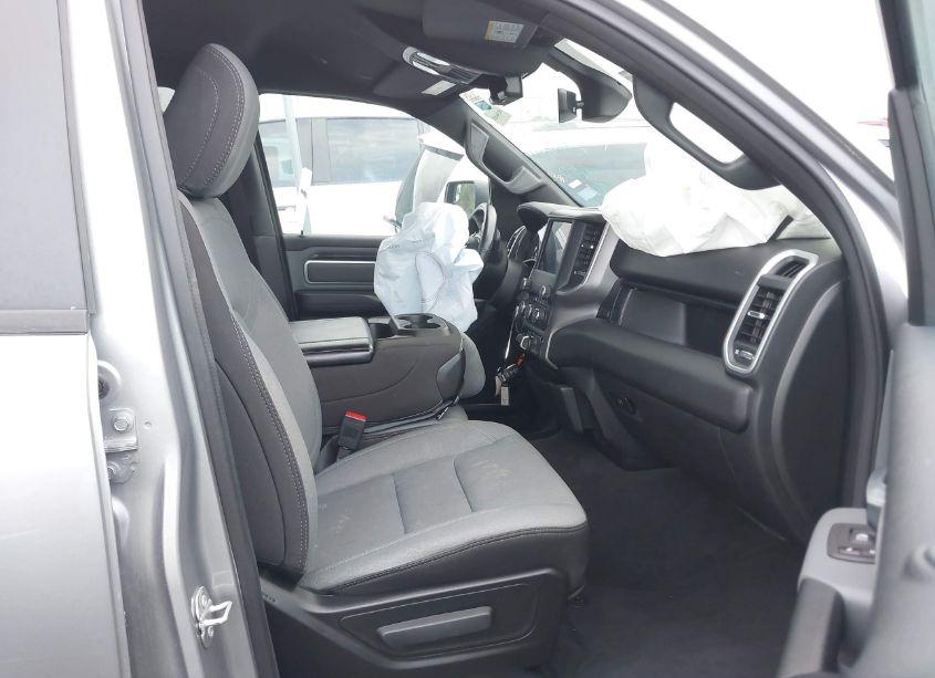 Photo 5 of 2023 Ram 1500 BIG HORN 4X2 5'7 BOX (VIN 1C6RREFT5PN552402)