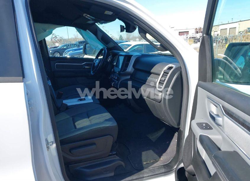 Photo 5 of 2023 Ram 1500 BIG HORN 4X2 5'7 BOX (VIN 1C6RREFT5PN592589)