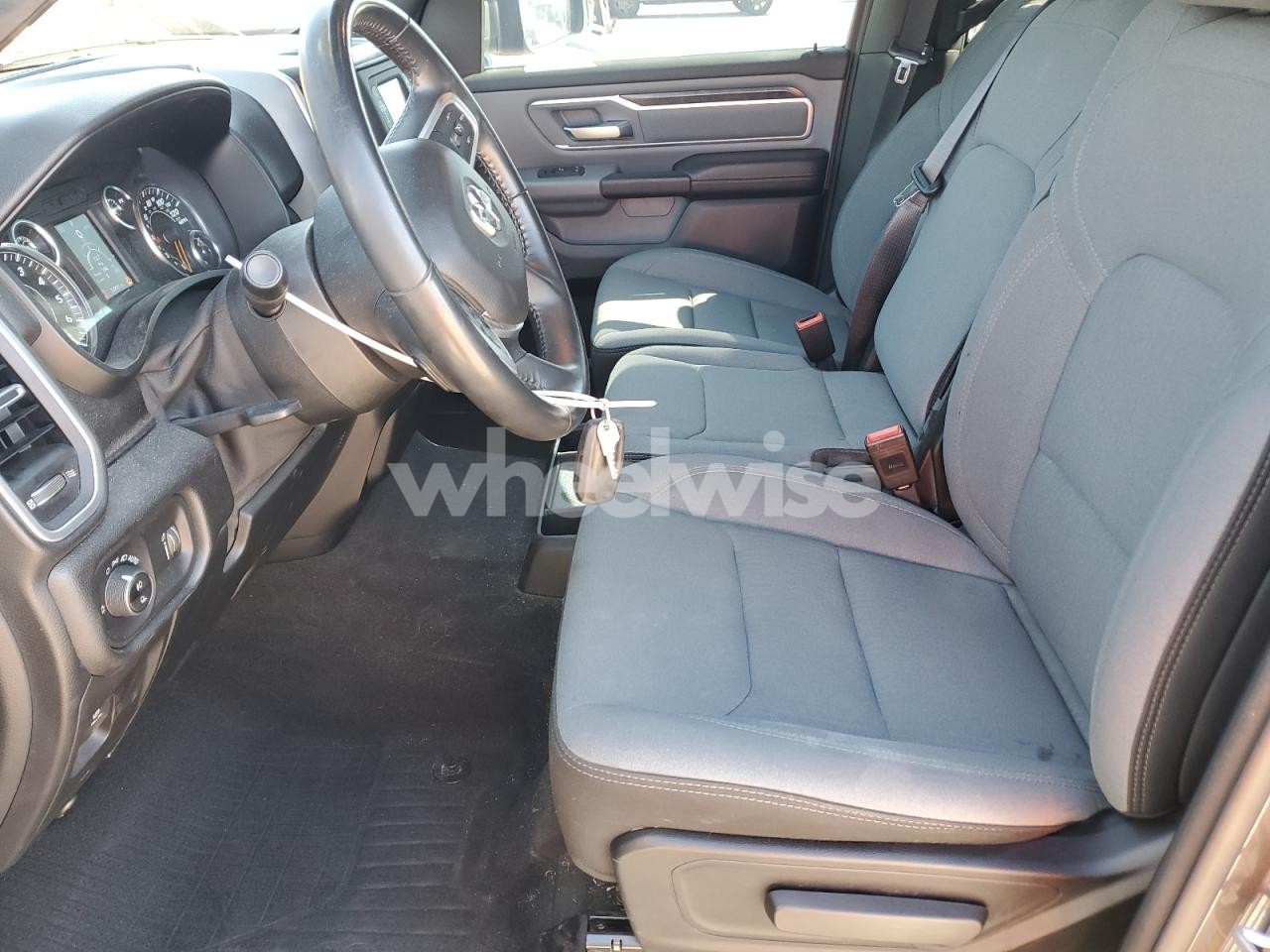 Photo 7 of 2021 RAM 1500 BIG HORN/LONE STAR (VIN 1C6RREFT6MN502779)