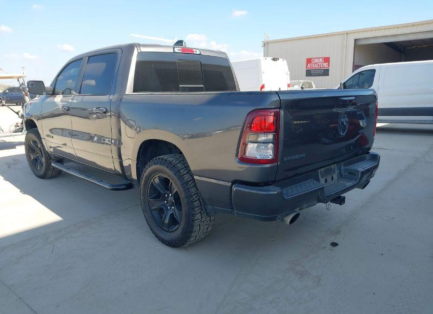 Photo 3 of 2022 Ram 1500 BIG HORN (VIN 1C6RREFT7NN113800)