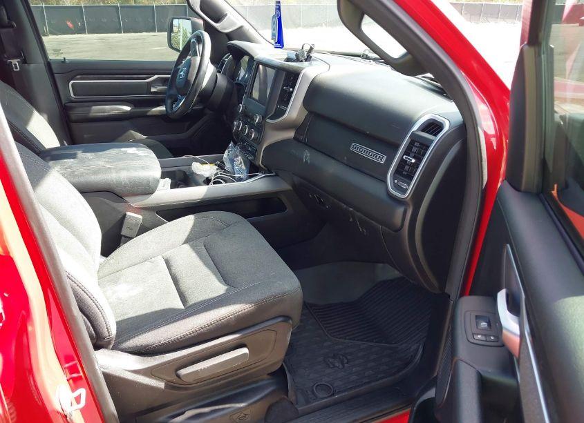 Photo 5 of 2020 Ram 1500 (VIN 1C6RREFT8LN186722)