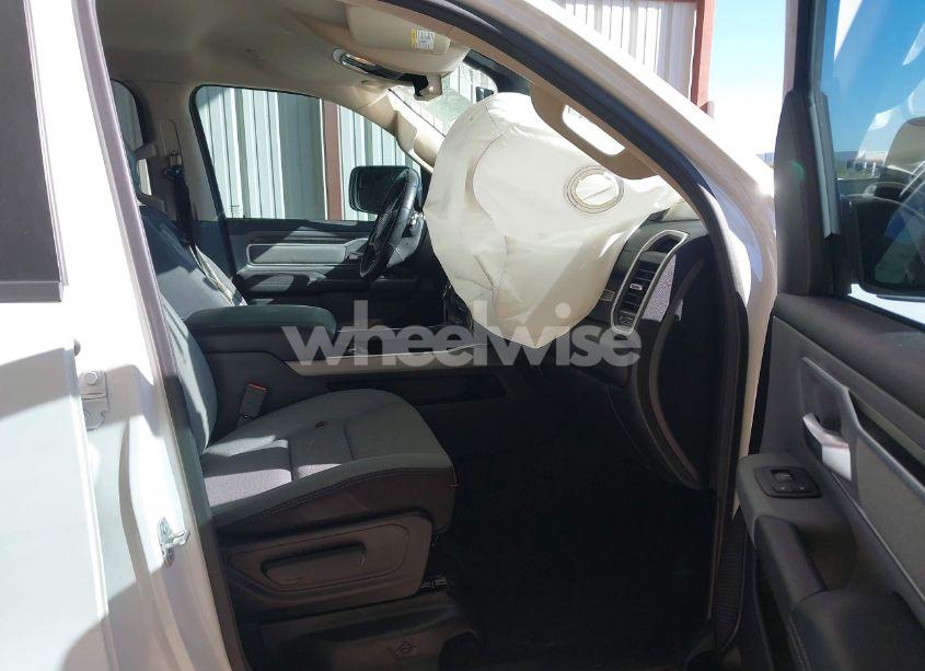 Photo 5 of 2020 Ram 1500 LONE STAR 4X2 5'7 BOX (VIN 1C6RREFT8LN232940)