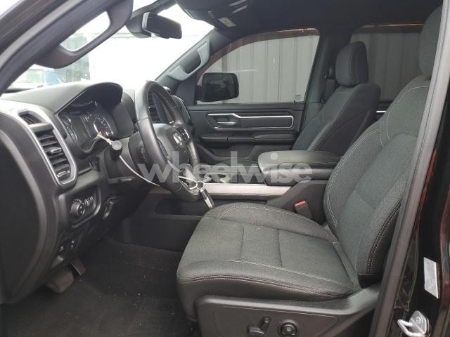 Photo 3 of 2019 RAM 1500 BIG HORN/LONE STAR (VIN 1C6RREFT9KN738534)