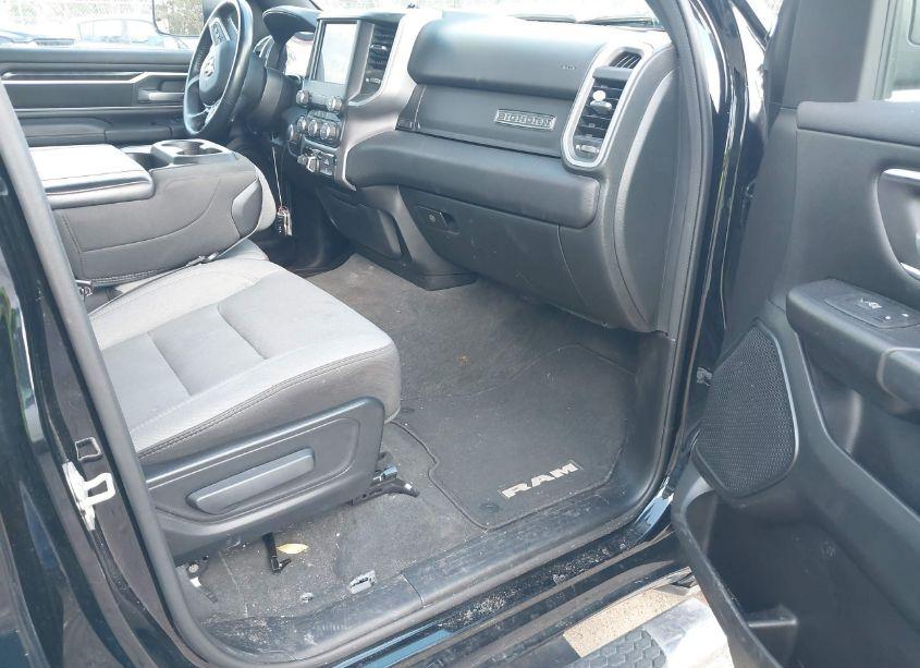 Photo 5 of 2023 Ram 1500 BIG HORN 4X2 5'7 BOX (VIN 1C6RREFT9PN670310)