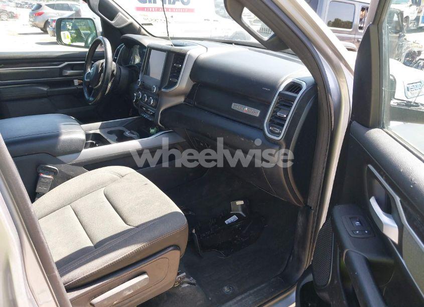 Photo 5 of 2022 Ram 1500 LONE STAR 4X2 5'7 BOX (VIN 1C6RREFTXNN254344)