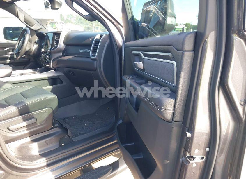 Photo 5 of 2022 Ram 1500 BIG HORN 4X2 5'7 BOX (VIN 1C6RREFTXNN254540)