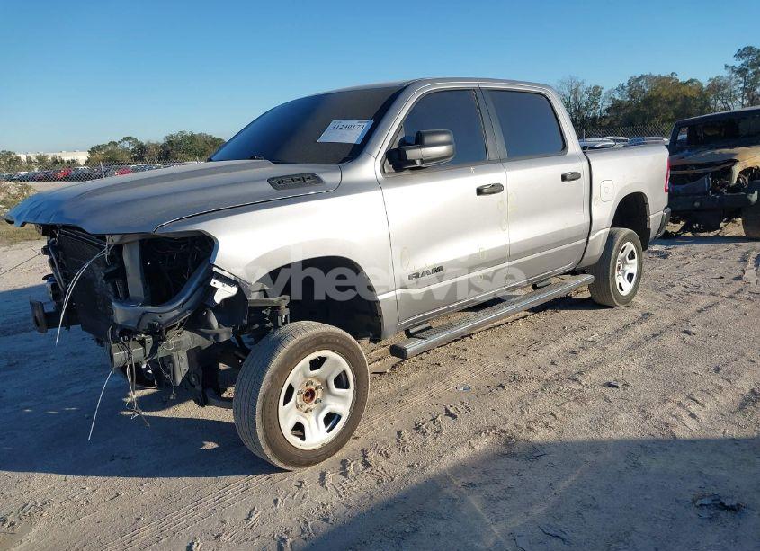 Photo 2 of 2019 Ram 1500 TRADESMAN 4X2 5'7 BOX (VIN 1C6RREGT1KN595979)