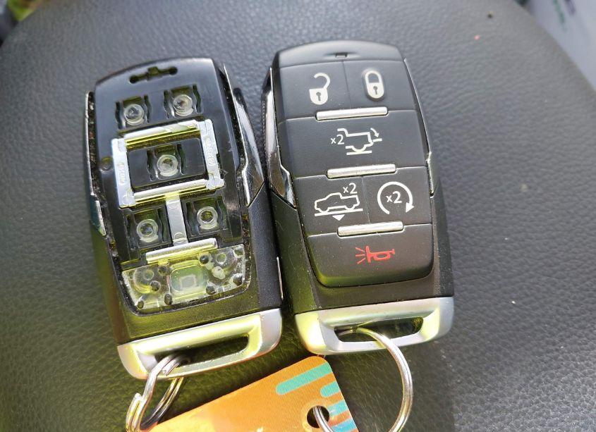 Photo 11 of 2019 Ram 1500 LIMITED 4X2 5'7 BOX (VIN 1C6RREHT1KN617719)