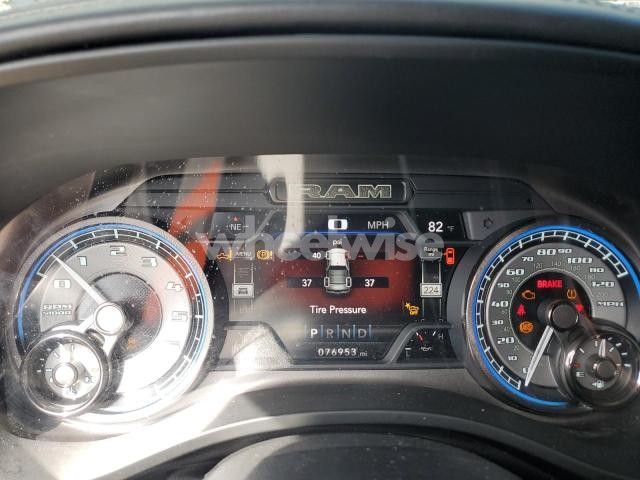 Photo 9 of 2022 RAM 1500 LIMITED (VIN 1C6RREHT1NN307414)