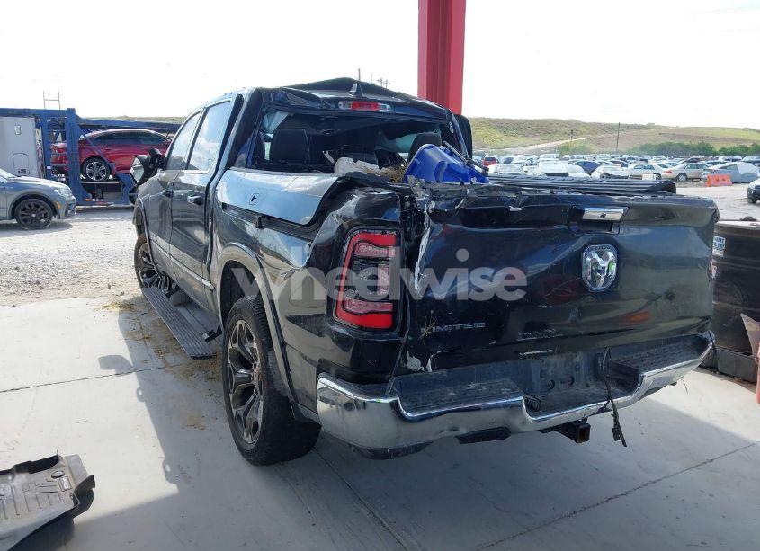 Photo 3 of 2019 Ram 1500 LIMITED 4X2 5'7 BOX (VIN 1C6RREHT2KN604672)