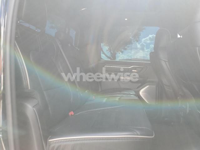 Photo 4 of 2020 RAM 1500 LIMITED (VIN 1C6RREHT2LN373872)