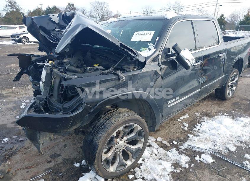 Photo 2 of 2019 Ram 1500 LIMITED 4X2 5'7 BOX (VIN 1C6RREHT4KN514570)