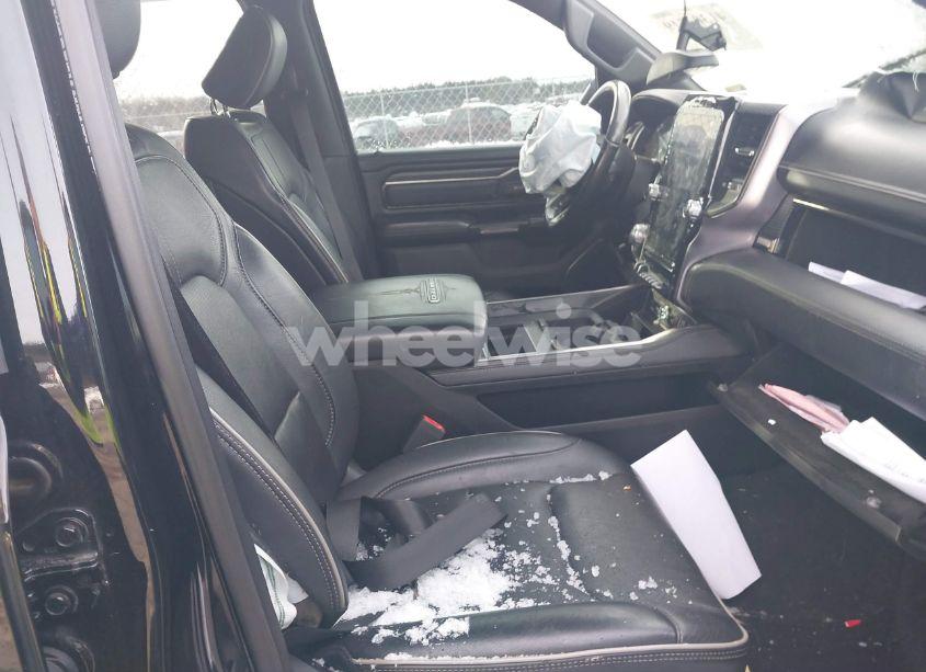 Photo 5 of 2019 Ram 1500 LIMITED 4X2 5'7 BOX (VIN 1C6RREHT4KN514570)