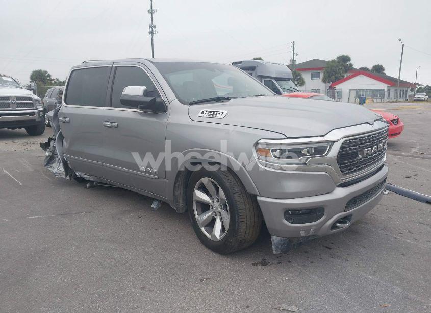 2019 Ram 1500 LIMITED 4X2 5'7 BOX (VIN 1C6RREHT8KN750896) main photo
