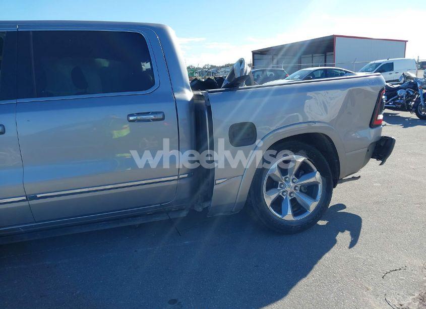 Photo 19 of 2019 Ram 1500 LIMITED 4X2 5'7 BOX (VIN 1C6RREHT8KN750896)