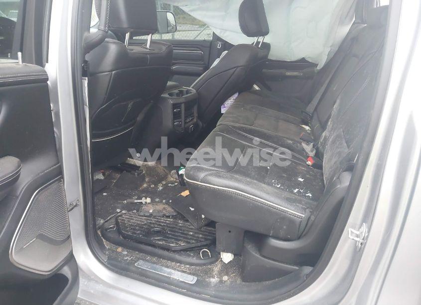 Photo 8 of 2019 Ram 1500 LIMITED 4X2 5'7 BOX (VIN 1C6RREHT8KN750896)