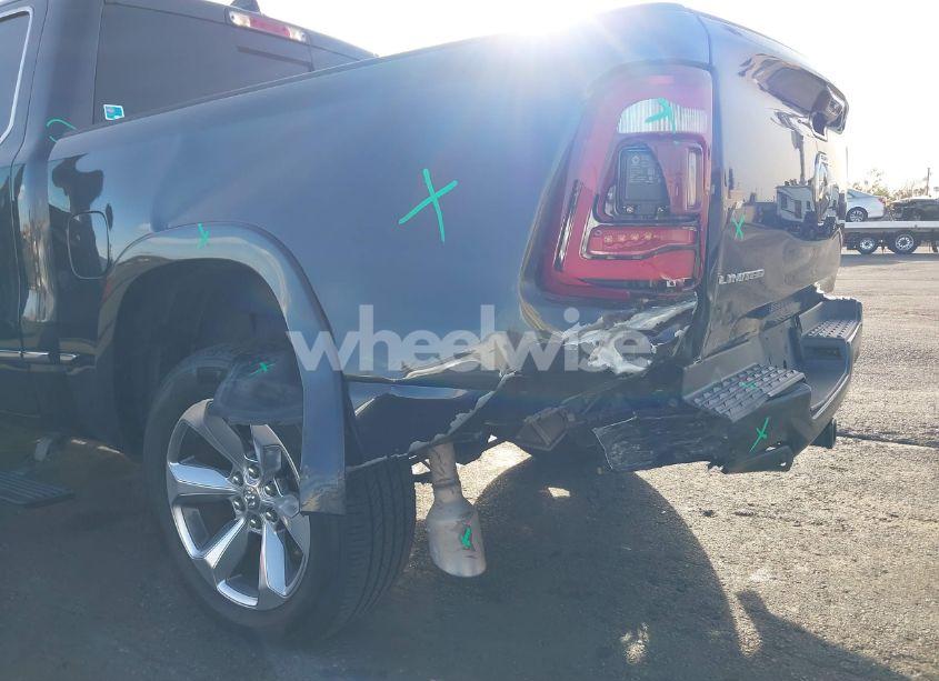 Photo 6 of 2019 Ram 1500 LIMITED 4X2 5'7 BOX (VIN 1C6RREHT9KN616110)