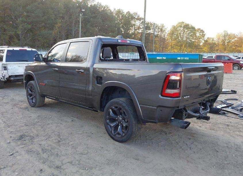 Photo 3 of 2022 Ram 1500 LIMITED 4X2 5'7 BOX (VIN 1C6RREHTXNN211670)