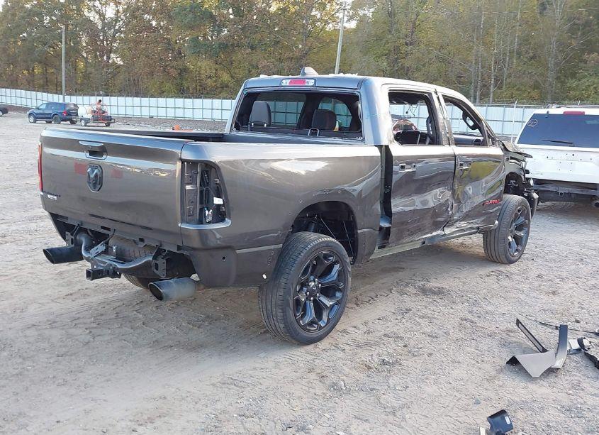 Photo 4 of 2022 Ram 1500 LIMITED 4X2 5'7 BOX (VIN 1C6RREHTXNN211670)