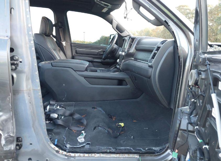 Photo 5 of 2022 Ram 1500 LIMITED 4X2 5'7 BOX (VIN 1C6RREHTXNN211670)