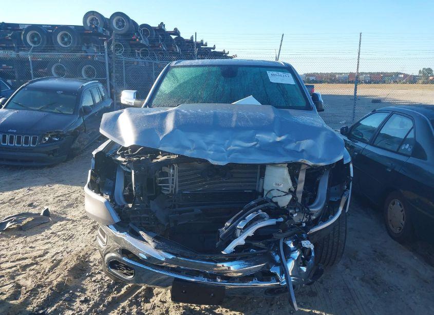 Photo 12 of 2019 Ram 1500 LARAMIE 4X2 5'7 BOX (VIN 1C6RREJG3KN813299)