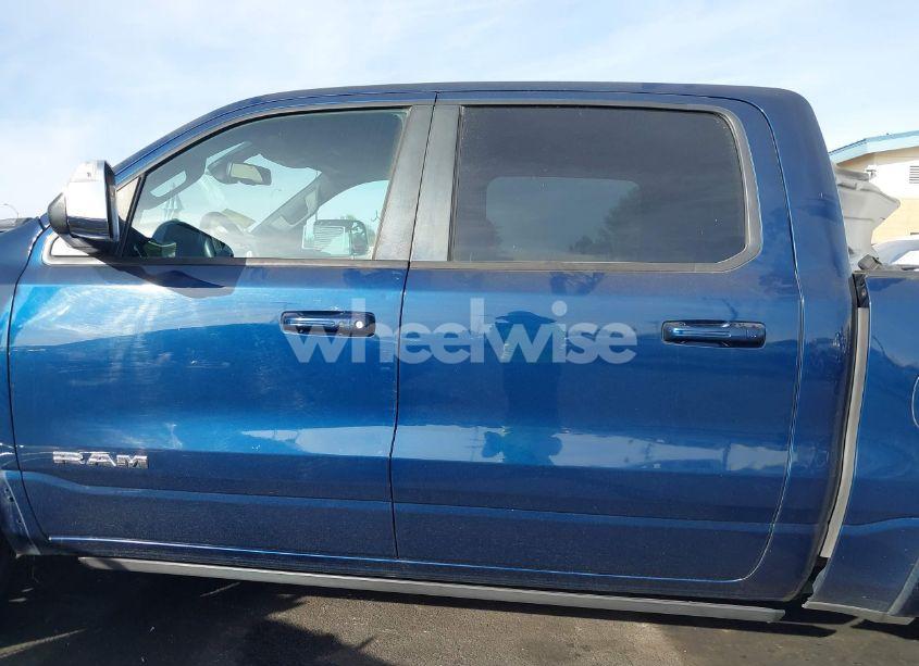 Photo 15 of 2019 Ram 1500 LARAMIE 4X2 5'7 BOX (VIN 1C6RREJT0KN617107)