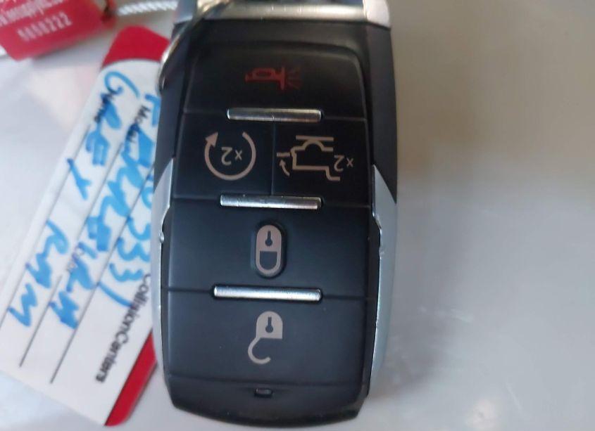 Photo 11 of 2019 Ram 1500 LARAMIE 4X2 5'7 BOX (VIN 1C6RREJT2KN771639)