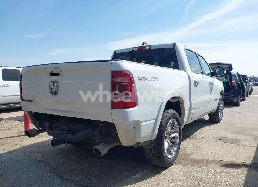 Photo 4 of 2022 Ram 1500 LARAMIE 4X2 5'7 BOX (VIN 1C6RREJT2NN354929)