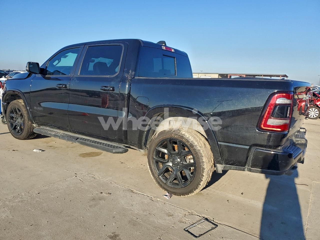 Photo 2 of 2022 RAM 1500 LARAMIE (VIN 1C6RREJT2NN442377)