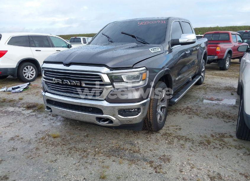 Photo 2 of 2019 Ram 1500 LARAMIE 4X2 5'7 BOX (VIN 1C6RREJT3KN740450)