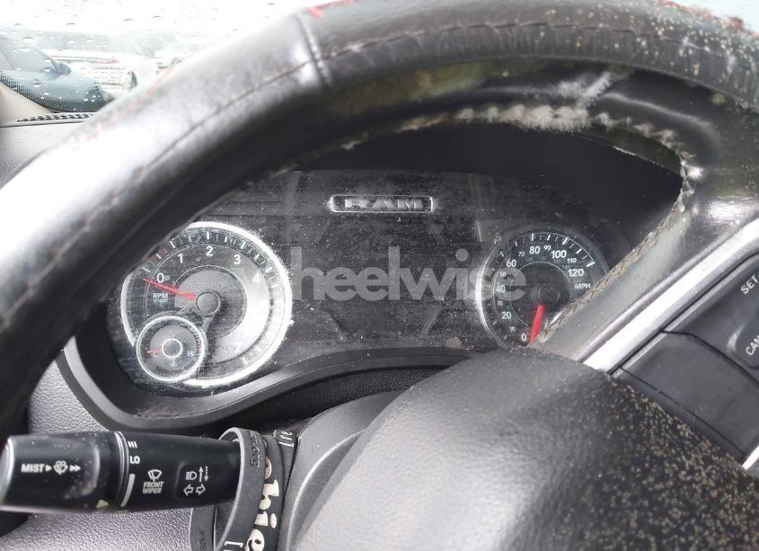 Photo 7 of 2019 Ram 1500 LARAMIE 4X2 5'7 BOX (VIN 1C6RREJT3KN740450)