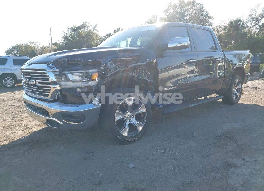 Photo 2 of 2019 Ram 1500 LARAMIE 4X2 5'7 BOX (VIN 1C6RREJT4KN535137)