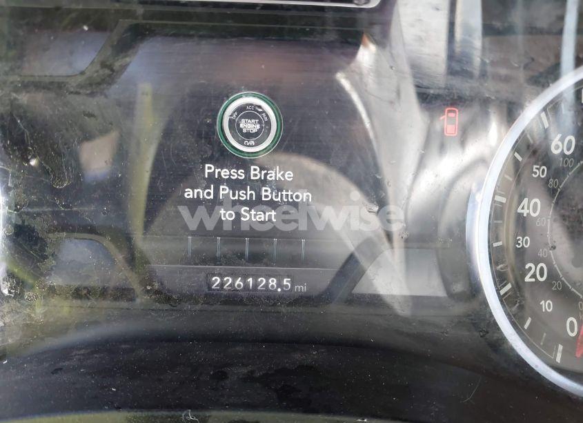 Photo 14 of 2019 Ram 1500 LARAMIE 4X2 5'7 BOX (VIN 1C6RREJT5KN508402)