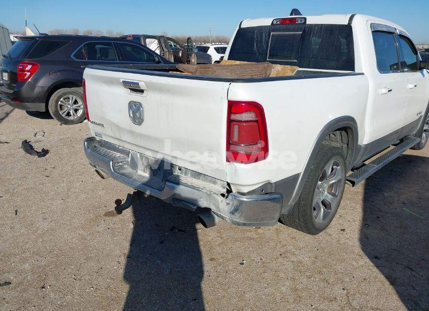 Photo 17 of 2019 Ram 1500 LARAMIE 4X2 5'7 BOX (VIN 1C6RREJT6KN798441)