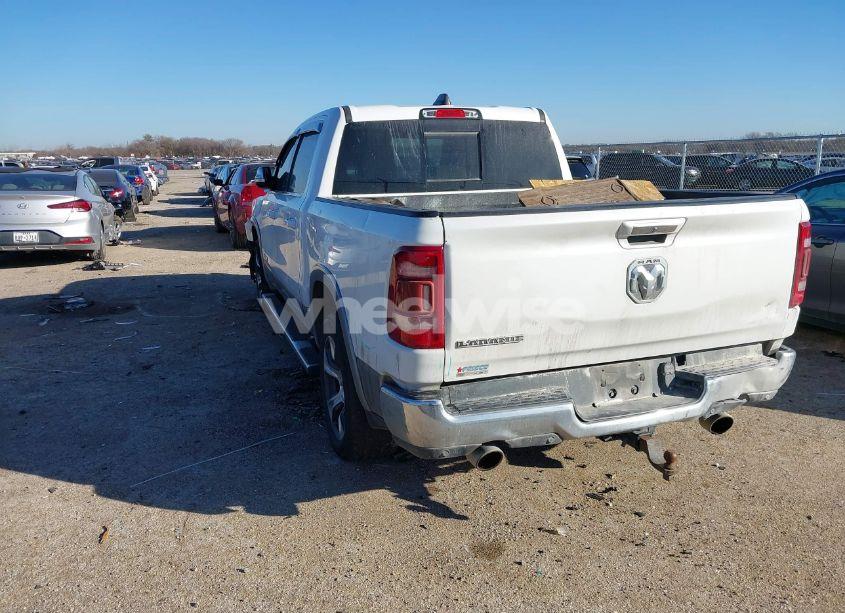 Photo 3 of 2019 Ram 1500 LARAMIE 4X2 5'7 BOX (VIN 1C6RREJT6KN798441)
