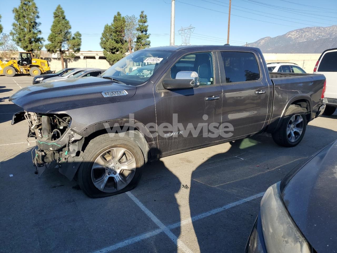 2020 RAM 1500 LARAMIE (VIN 1C6RREJT7LN321406) main photo