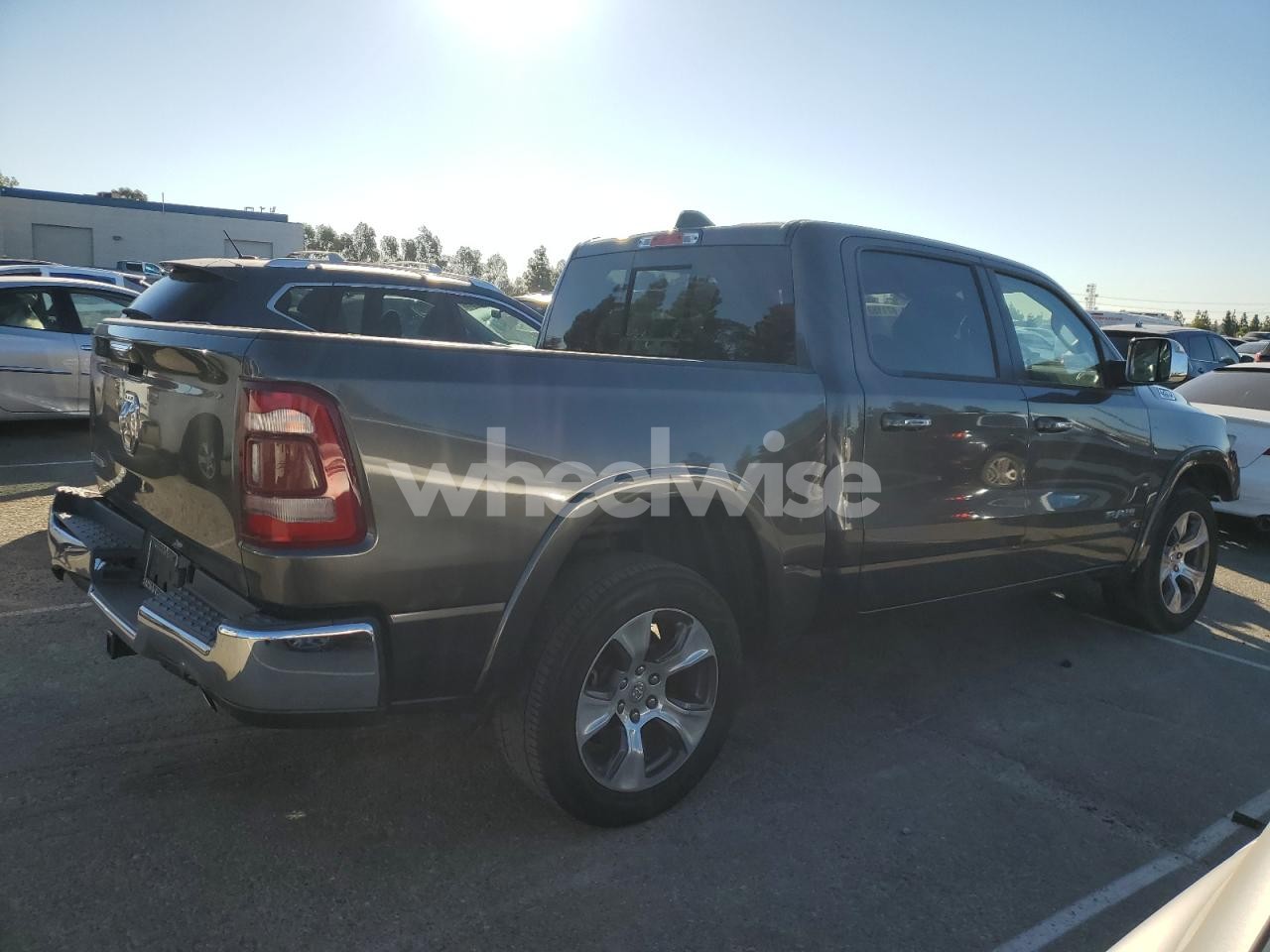 Photo 3 of 2020 RAM 1500 LARAMIE (VIN 1C6RREJT7LN321406)