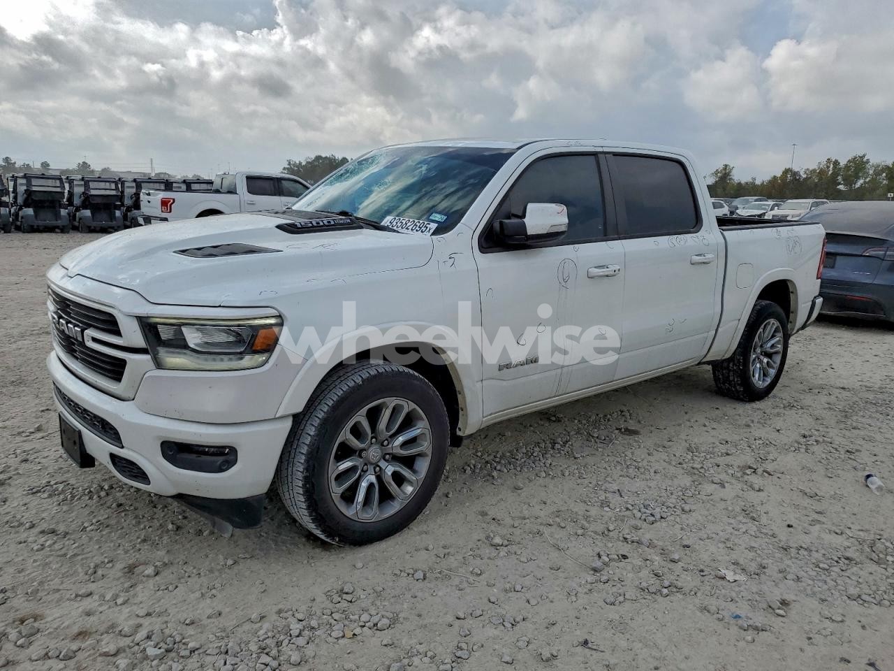 2019 RAM 1500 LARAMIE (VIN 1C6RREJT8KN874886) main photo