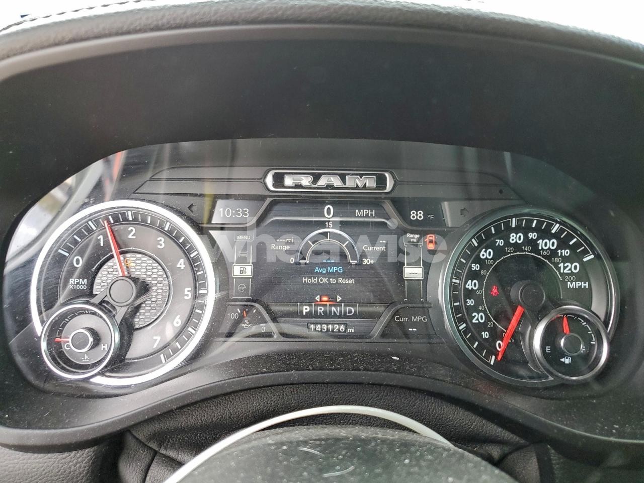 Photo 9 of 2019 RAM 1500 LARAMIE (VIN 1C6RREJT8KN874886)