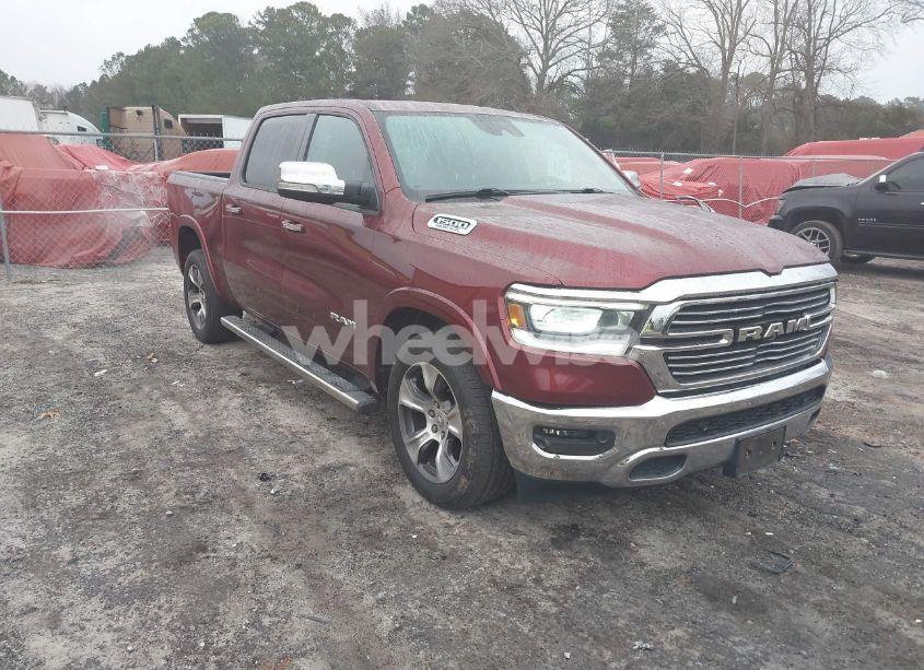 2019 Ram 1500 LARAMIE 4X2 5'7 BOX (VIN 1C6RREJTXKN509125) main photo