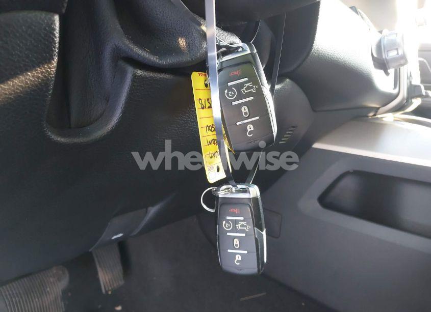 Photo 11 of 2019 Ram 1500 LARAMIE 4X2 5'7 BOX (VIN 1C6RREJTXKN509125)